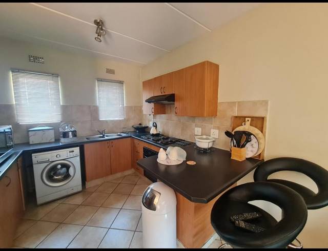 2 BEDROOM PROPERTY TO RENT IN PAULSHOF